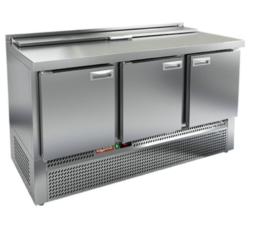 SLE2-111GN (1/6) стол для салатов  охл.(+2+10), 3 двери, 1485х700х850мм, ниж.распол.агрегата
