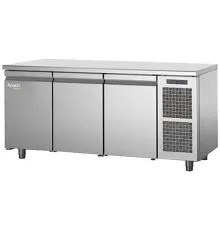 Стол морозильный APACH Chef Line LTFM111T Snack